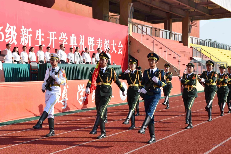 UgTc_1788772527093072550.jpg