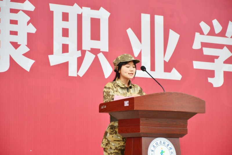 Cubl_1793149391245054771.jpg 学生代表.jpg